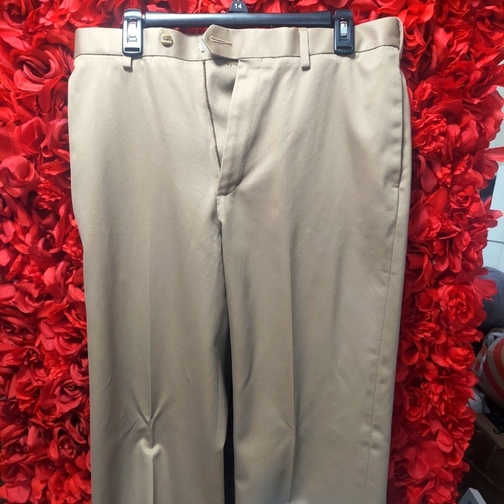 Perry Ellis Portfolio Men's Tan Pants Size 32 x 32